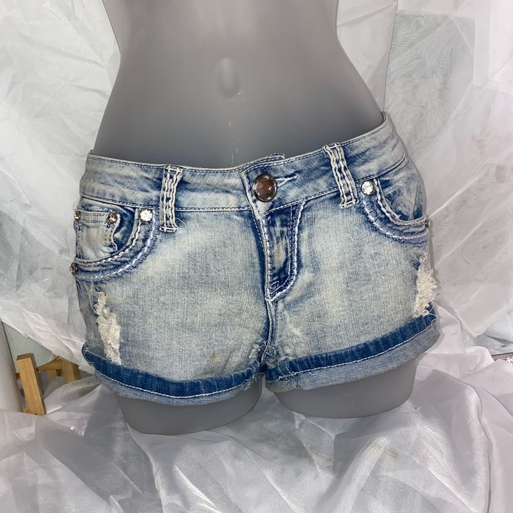 Columbian jean shorts with silver rhinestones